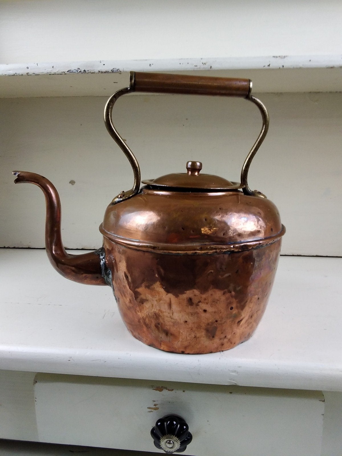 Antieke koperen ketel met houten handvat, Ophalen of Verzenden, Koper