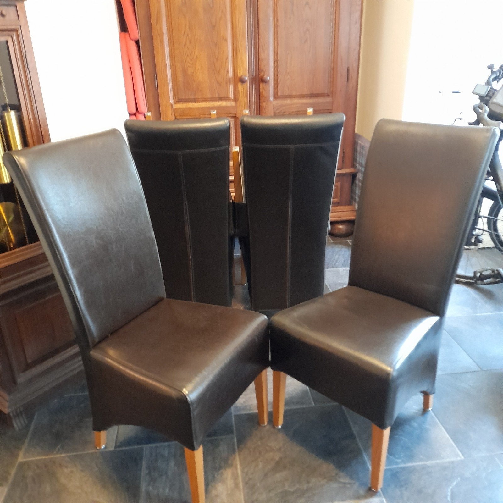 6 bruine leren stoelen, Ophalen, Gebruikt, Bruin, Leer