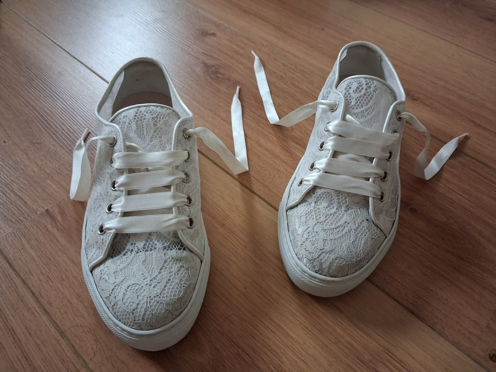 Fiarucci Nelli Perle Lace Leather Sneakers - Maat 37, Kleding | Dames, Ophalen, Wit, Fiarucci, Sneakers of Gympen