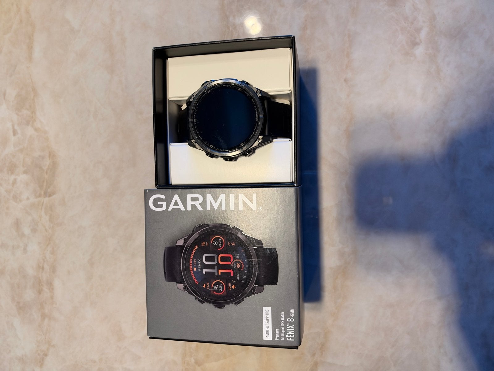 Foto 2 van Garmin Fenix 8 titanium Zwart sapphire