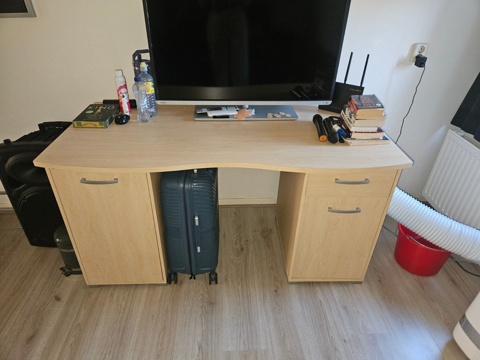 Praktisch bureau met opbergruimte - Licht hout, Ophalen, Met lades, Gebruikt, Hout