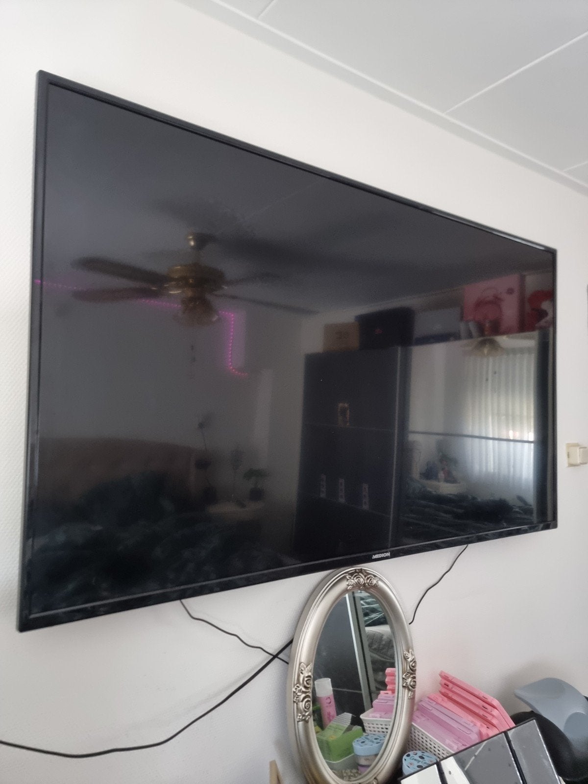 Medion Smart TV 65 inch - Zeer nette staat, Audio, Tv en Foto, Televisies, Ophalen of Verzenden
