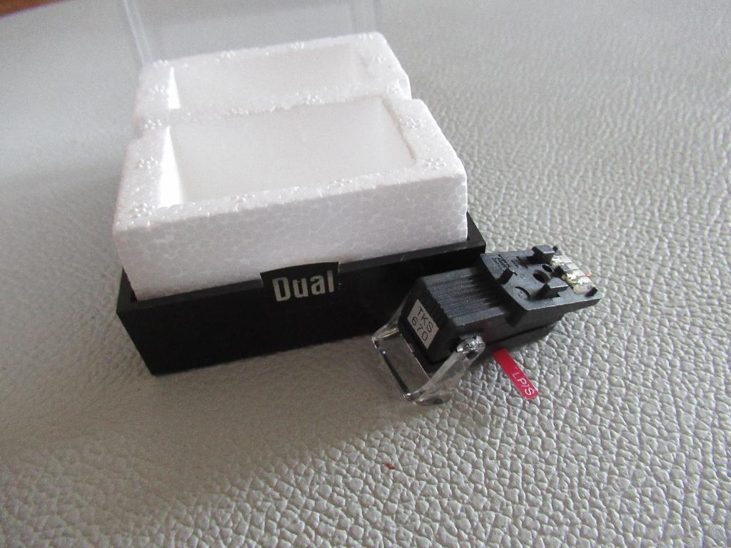 Element + naald  Dual TKS670 + DN8 origineel Dual., NVT, Nieuw, NVT, Ophalen of Verzenden