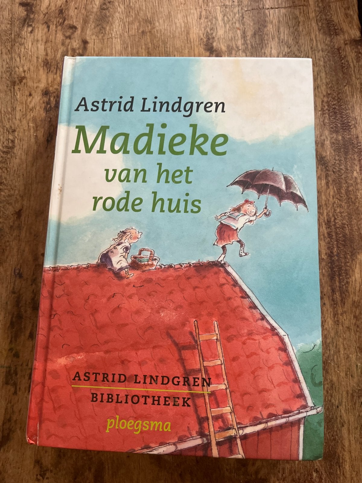 Madieke van het rode huis - Astrid Lindgren, Ophalen of Verzenden, Gelezen, Fictie