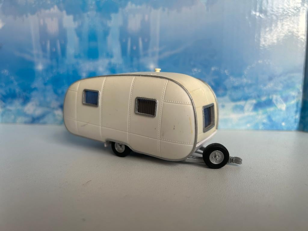 CARARAMA Caravan White 1990., Hobby en Vrije tijd, Modelauto's | 1:43, Ophalen of Verzenden, Gebruikt, Overige typen, Overige merken