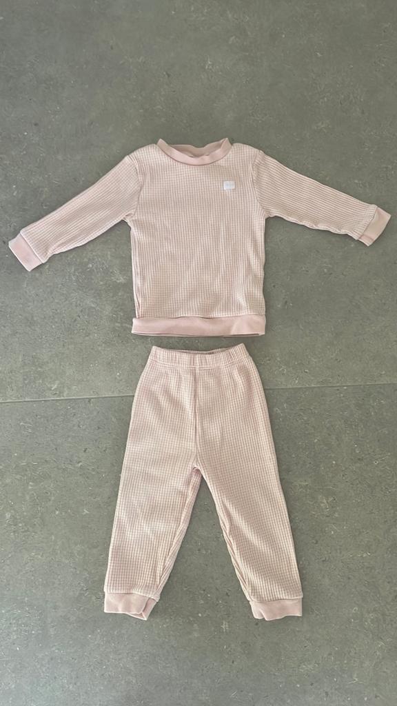Feetje pyjama 86, Kinderen en Baby's, Babykleding | Maat 86, Ophalen of Verzenden, Zo goed als nieuw, Meisje, Nacht- of Onderkleding