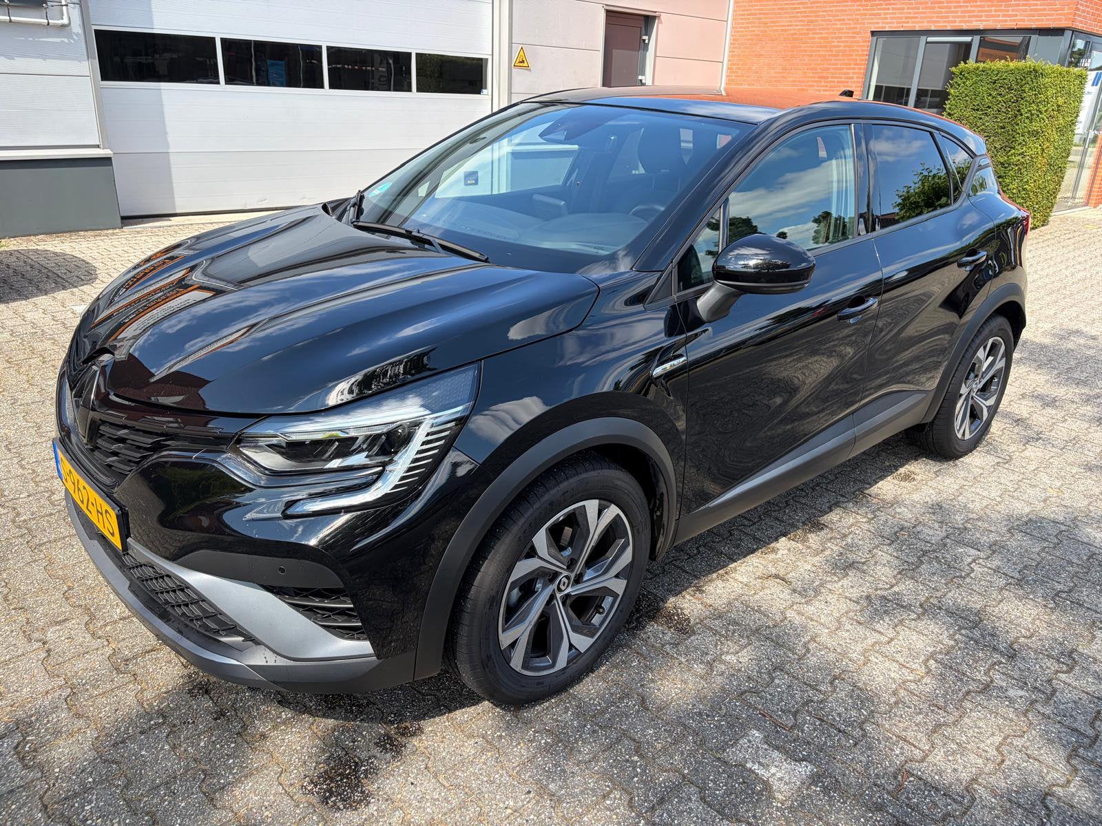 Renault Captur TCe 160pk GPF 2023 Zwart, Stof, 4 cilinders, 157 pk, Zwart