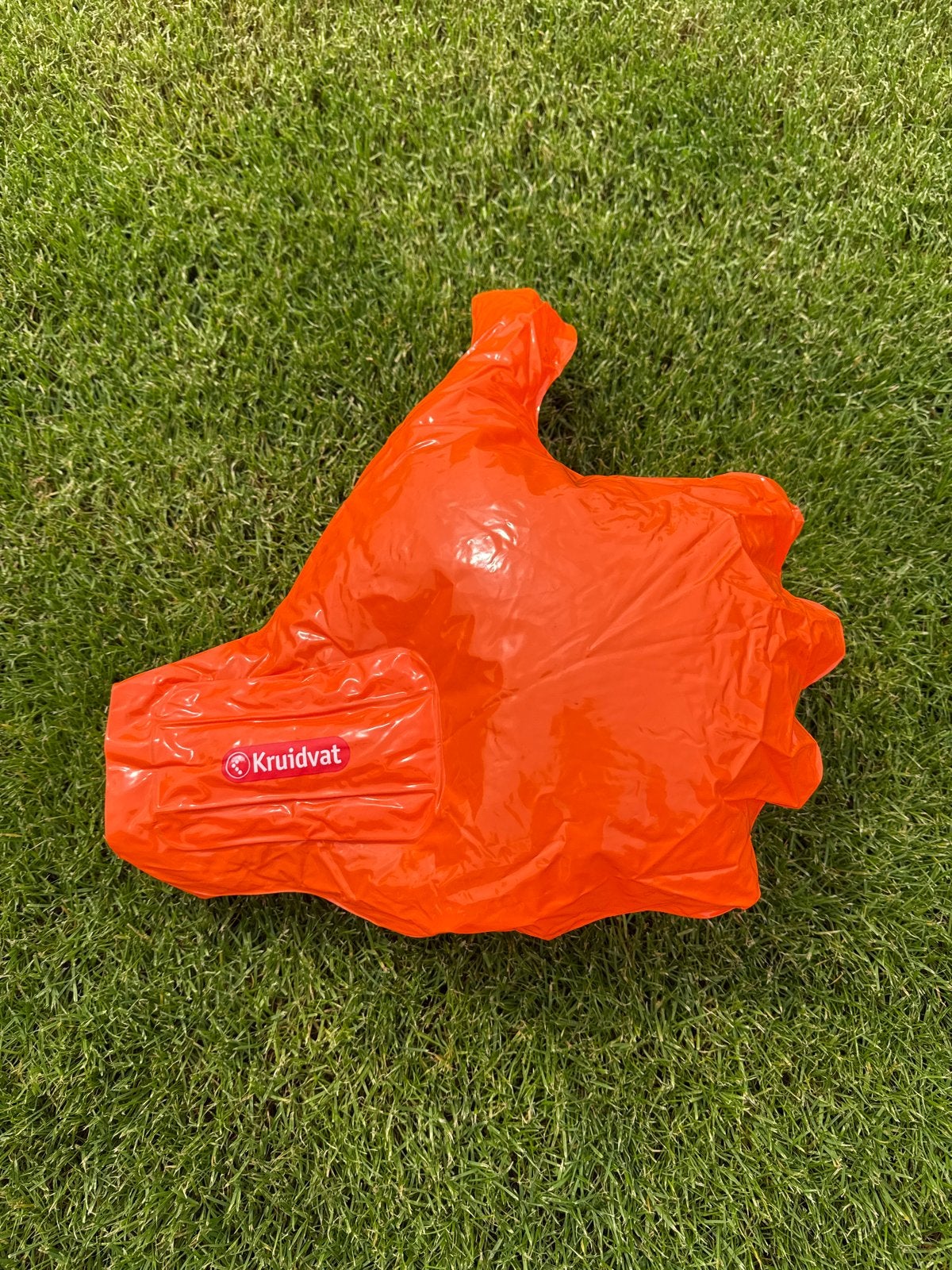 Kruidvat opblaasbare hand - Oranje, Ophalen, Zo goed als nieuw