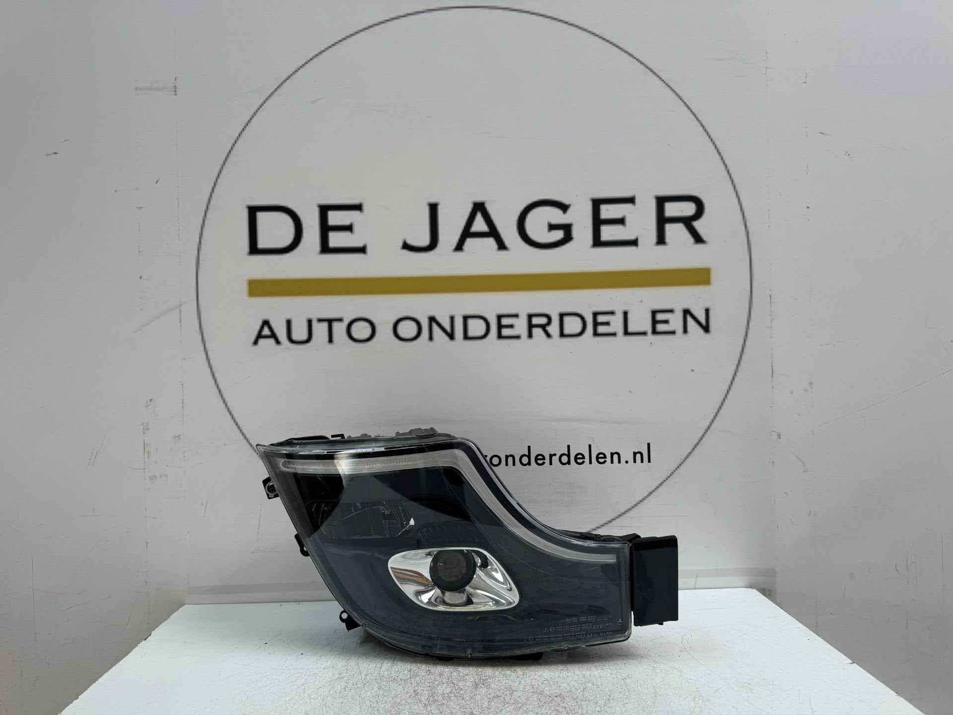 MERCEDES ACTROS LED KOPLAMP RECHTS A9618200959, Info@fabrikant.eu, Fabrikantstraat 1
1000 AA  Amsterdam, NL, Ophalen of Verzenden