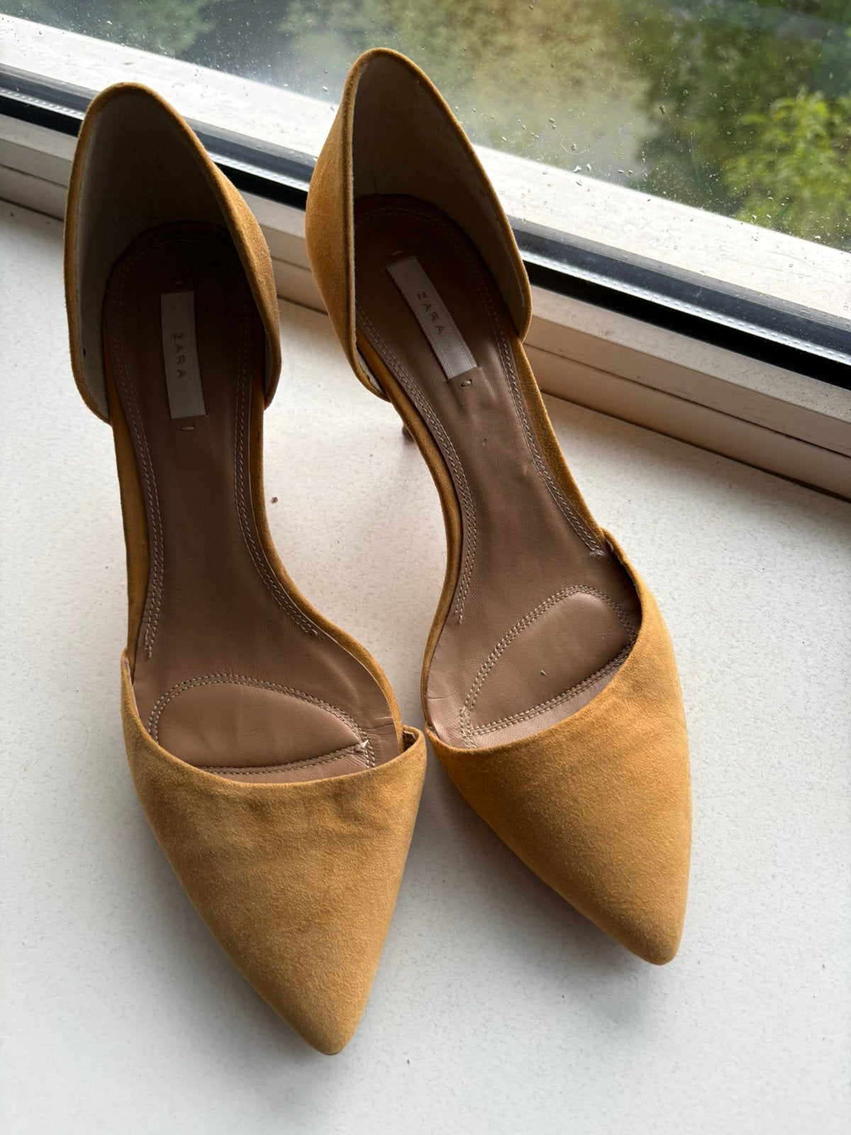 Zara size 37, Ophalen of Verzenden, Zo goed als nieuw, Zwart, Sneakers of Gympen