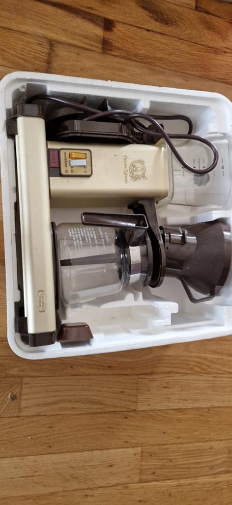 DE Snelfilterautomaat Excellent-10 De Luxe Koffiezetapparaat, Witgoed en Apparatuur, Koffiezetapparaten, Ophalen, 10 kopjes of meer