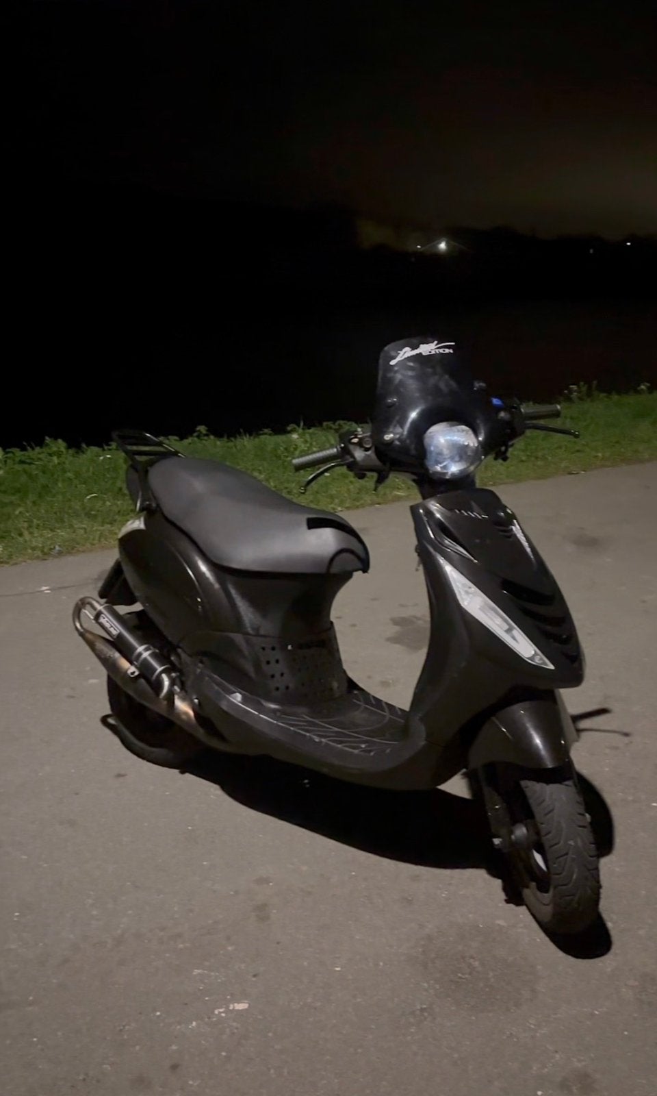 Piaggio zip 2t zonder blok - brom kenteken, Fietsen en Brommers, Scooters | Piaggio, Ophalen, Zo goed als nieuw, Tweetakt, Zip