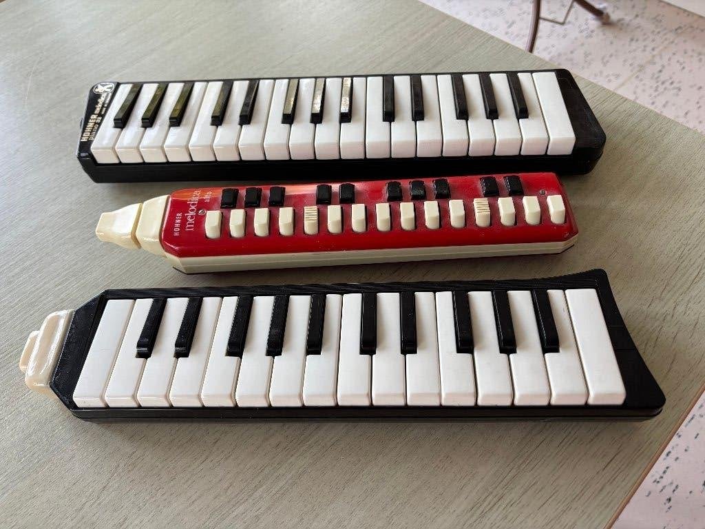 3 melodica's, Ophalen of Verzenden, Gebruikt