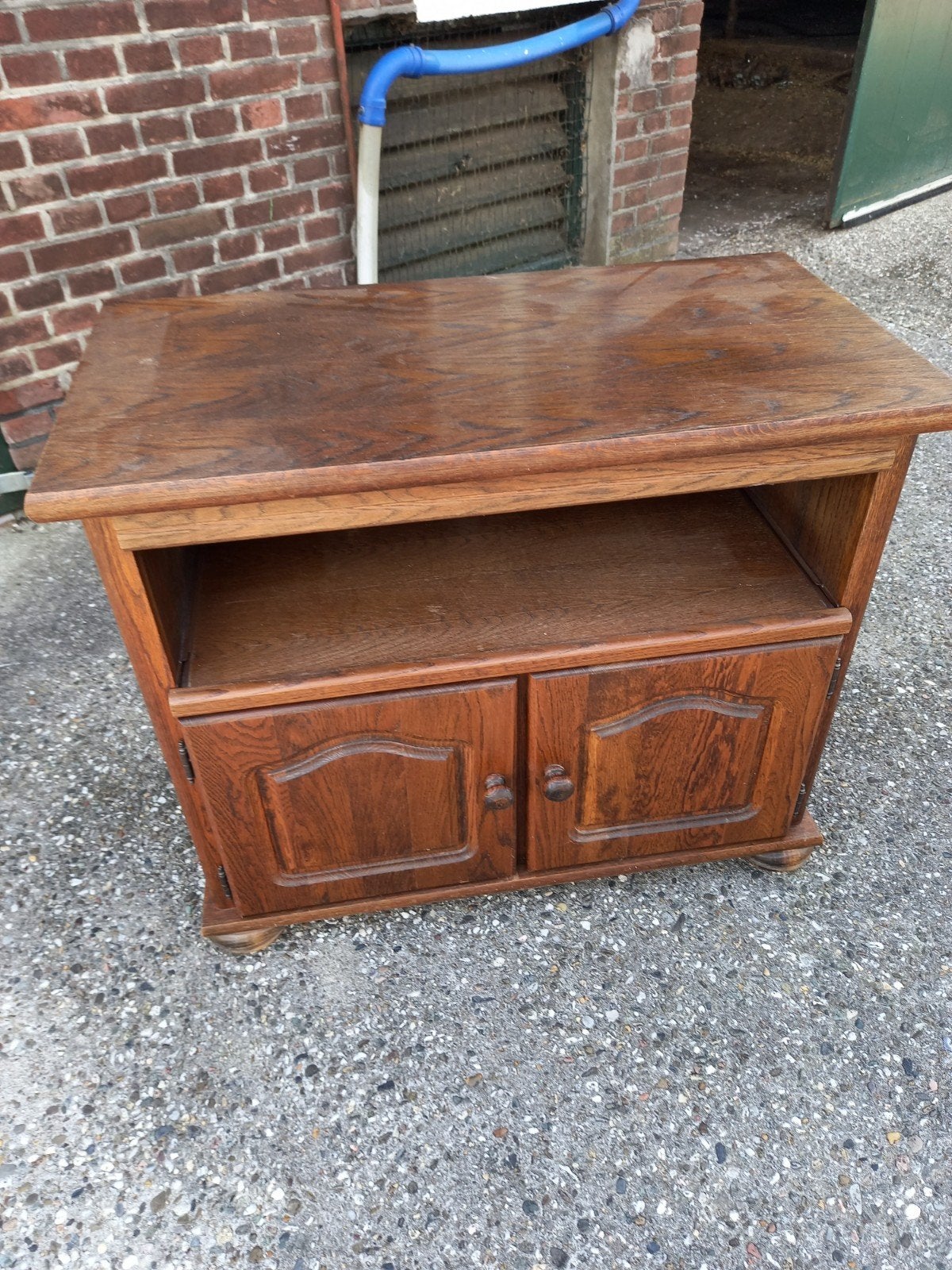 TV meubel, Ophalen