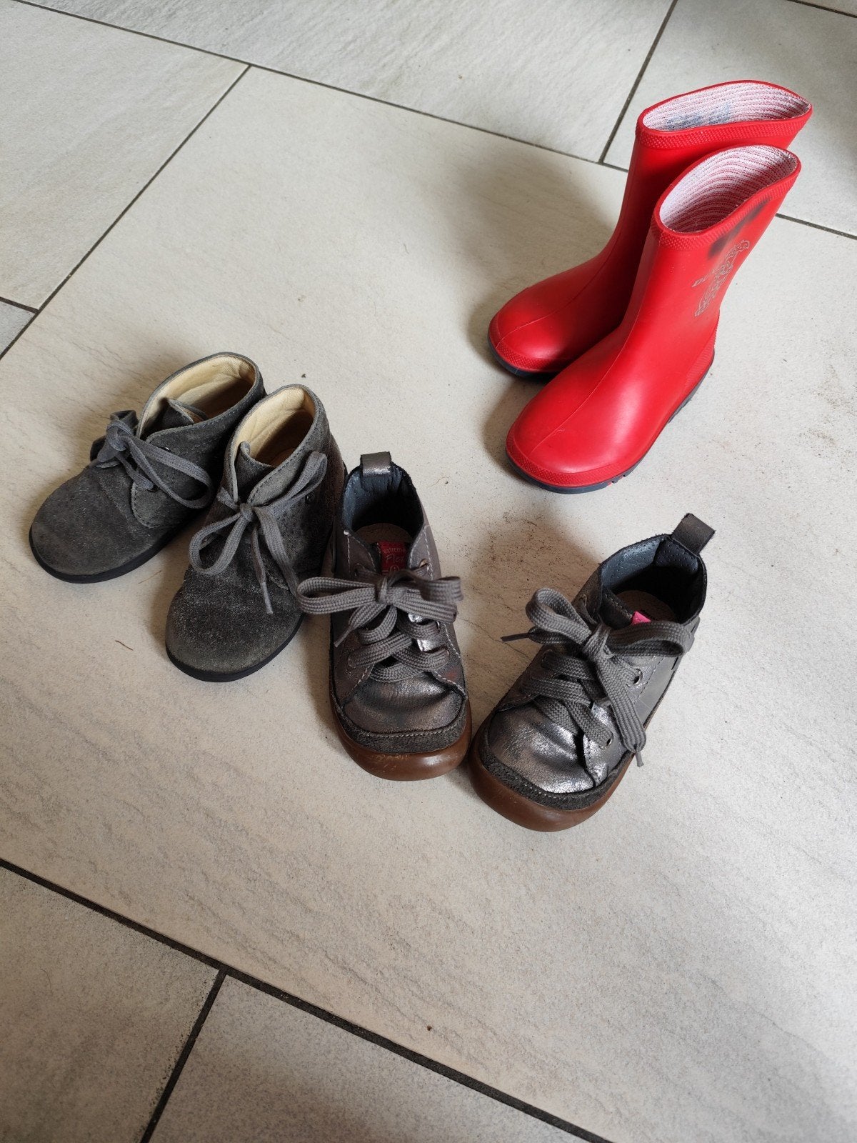 Schoenen jongens maat 22 Falcotto Shoesme regenlaarzen Dunlo, Gebruikt, Falcotto, Shoesme, Dunlop, Ophalen of Verzenden, Laarzen