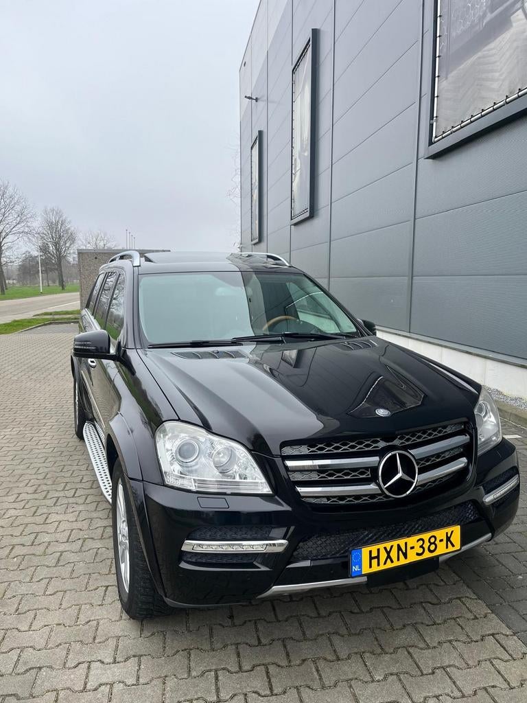 Mercedes GL-klasse 550|V8|Brabus, Auto's, Mercedes-Benz, Particulier, GL, 4x4, ABS, Achteruitrijcamera, Adaptive Cruise Control