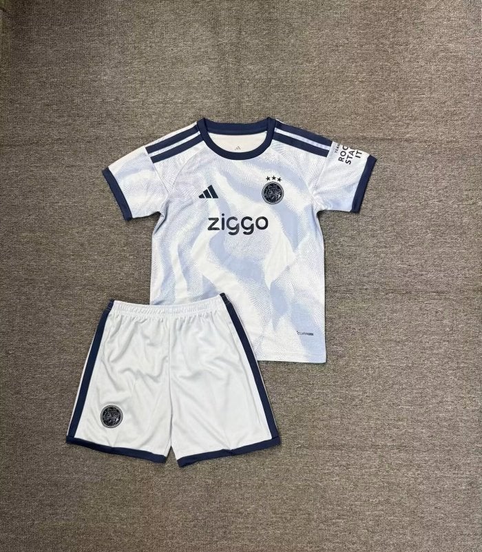 Ajax 3e tenue kinderen - mt 140 - Nieuw - snelle verzending!, Maat XS of kleiner, Ophalen of Verzenden, Nieuw