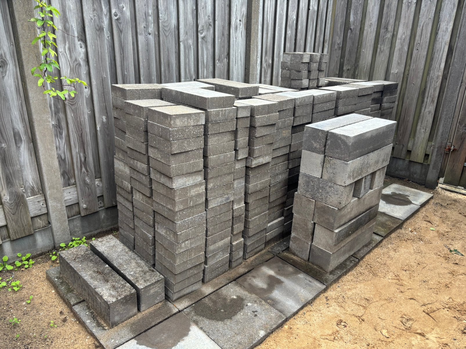 Gratis op te halen mooie terrastegels, Tuin en Terras, Tegels en Klinkers, Ophalen, Zo goed als nieuw, Beton, Terrastegels