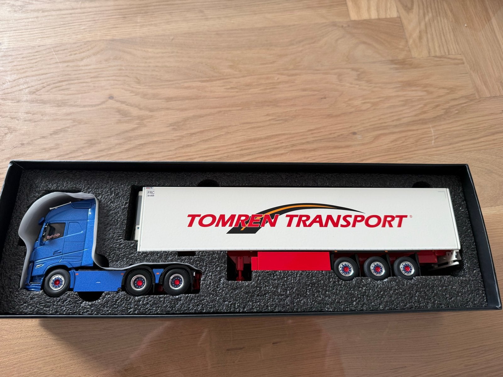 WSI Volvo FH5 Tomren Transport, Ophalen of Verzenden, Zo goed als nieuw, Bus of Vrachtwagen