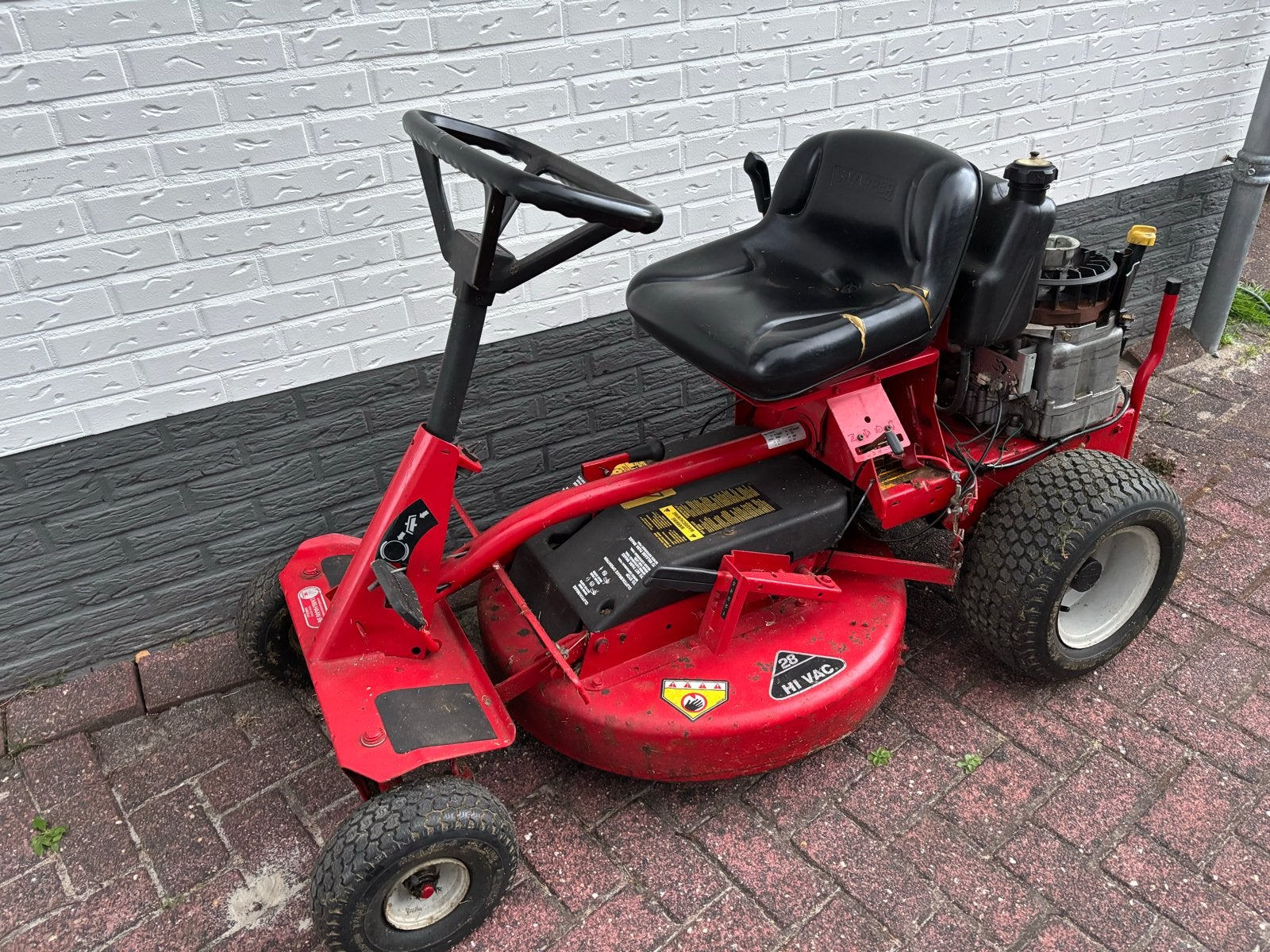 Snapper Rider zitmaaier, Tuin en Terras, Grasmaaiers, Gebruikt, Benzine-grasmaaier, 50 cm of meer, Cirkelmaaier, Mulchfunctie