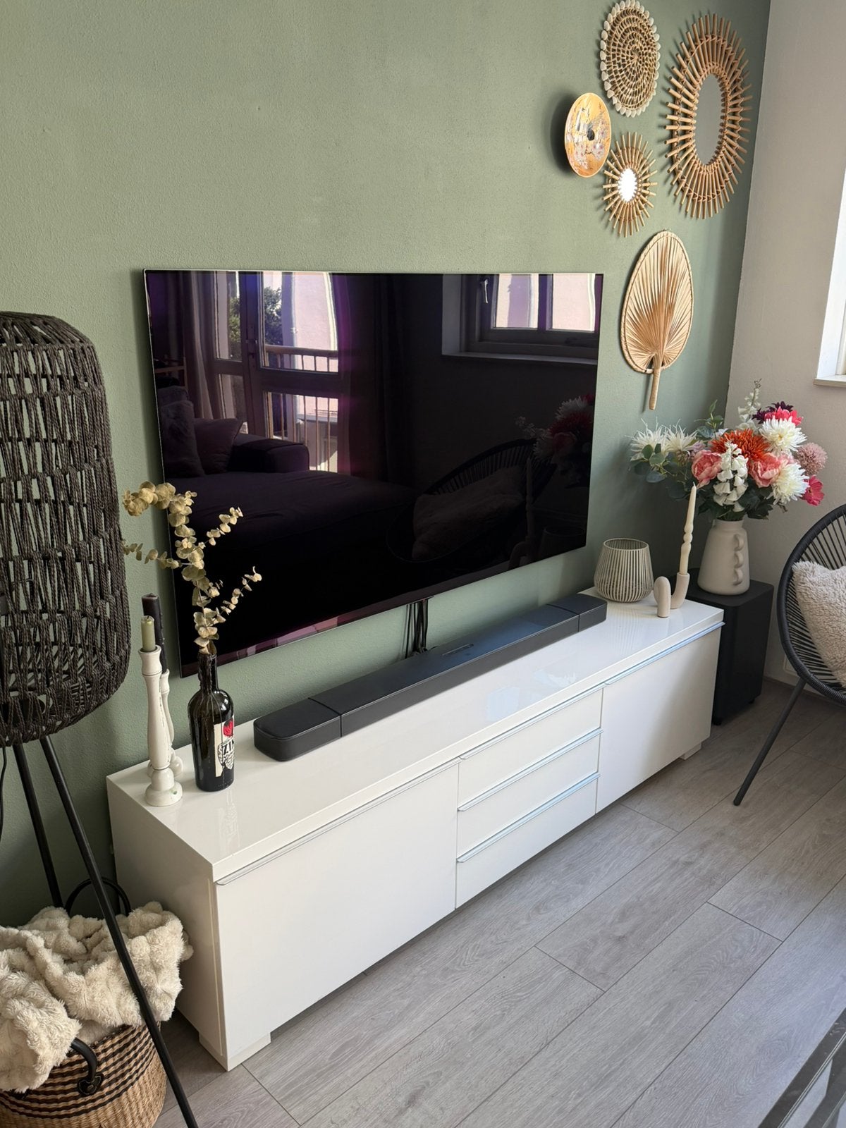 Tv meubel hoogglans wit Ikea, Ophalen, Kunststof, Gebruikt, 150 tot 200 cm