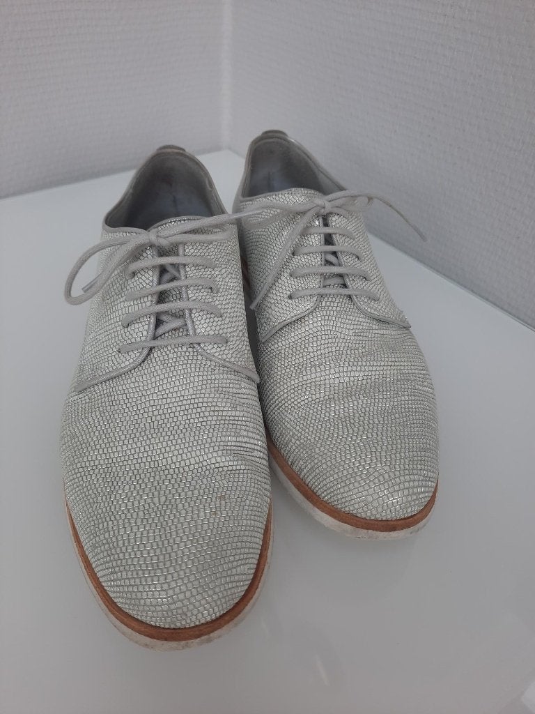Schoenen Via Vai Kleur : Lichtgrijs  Maat : 40, Via Vai, Overige typen, Ophalen of Verzenden, Zo goed als nieuw