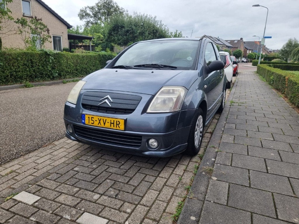 Citroën C2 1.1 I 2007 Grijs, Auto's, 31 €/maand, 4 cilinders, 4 stoelen, Handgeschakeld