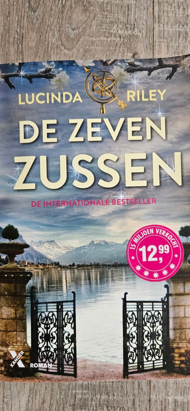 de zeven zussen - Lucinda Riley, Boeken, Lucinda Riley, Ophalen of Verzenden, Zo goed als nieuw, Nederland