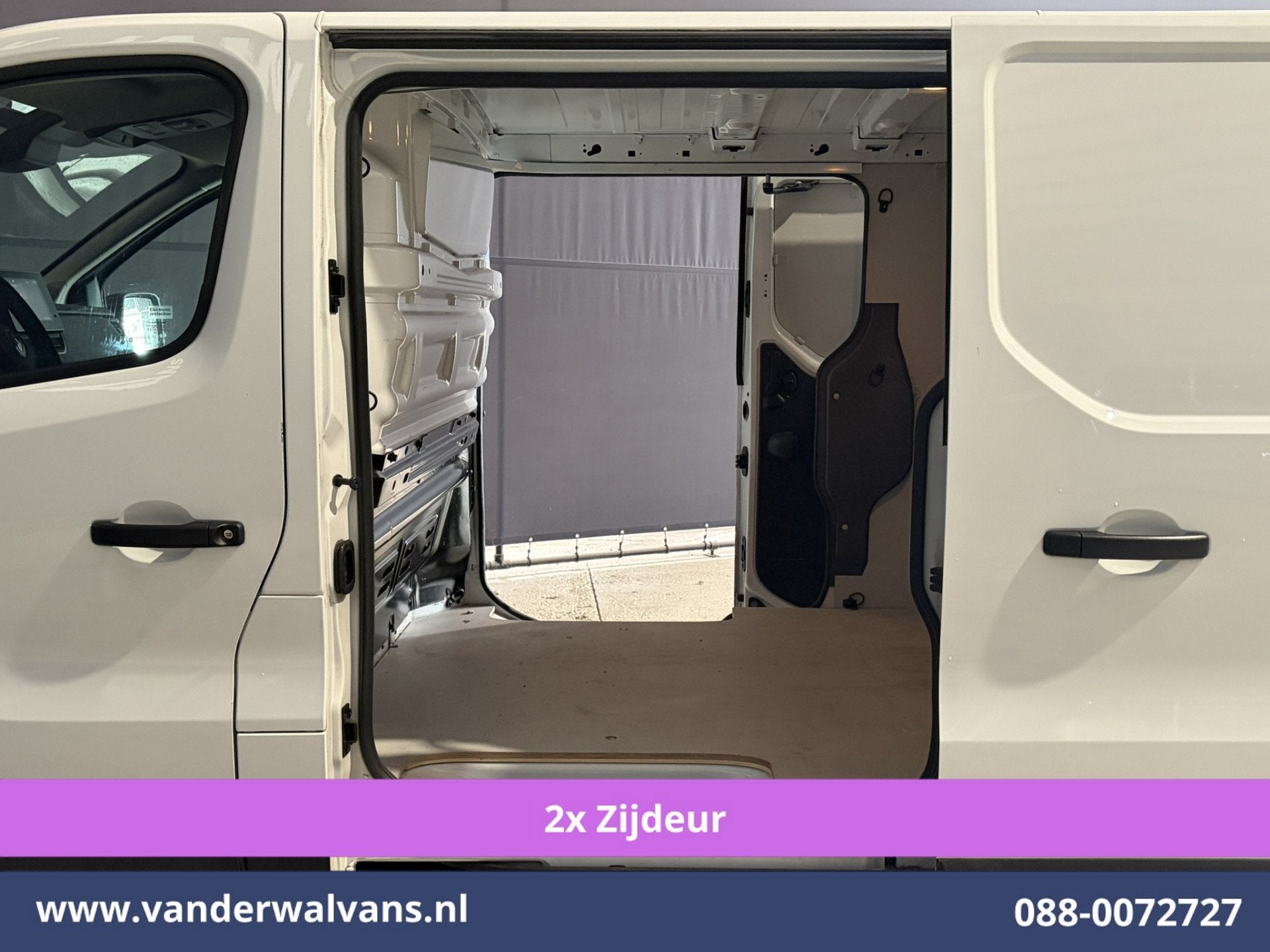Renault Trafic 2.0 dCi 131pk L2H1 Euro6 Airco | 2x zijdeur |, Voorwielaandrijving, Stof, Gebruikt, 4 cilinders