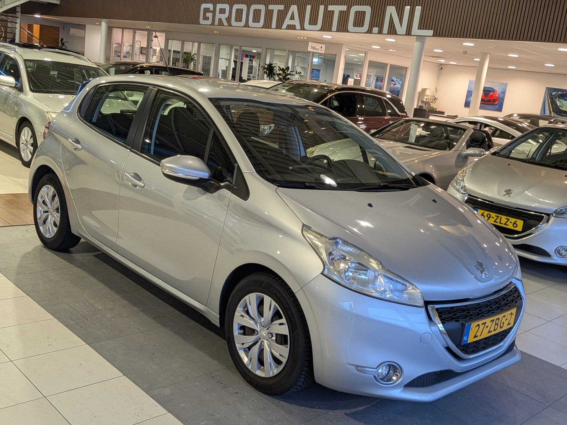 Peugeot 208 1.2 VTi Access Airco, Cruise Control, Stuurbekra, Auto's, Voorwielaandrijving, Euro 5, Stof, Gebruikt