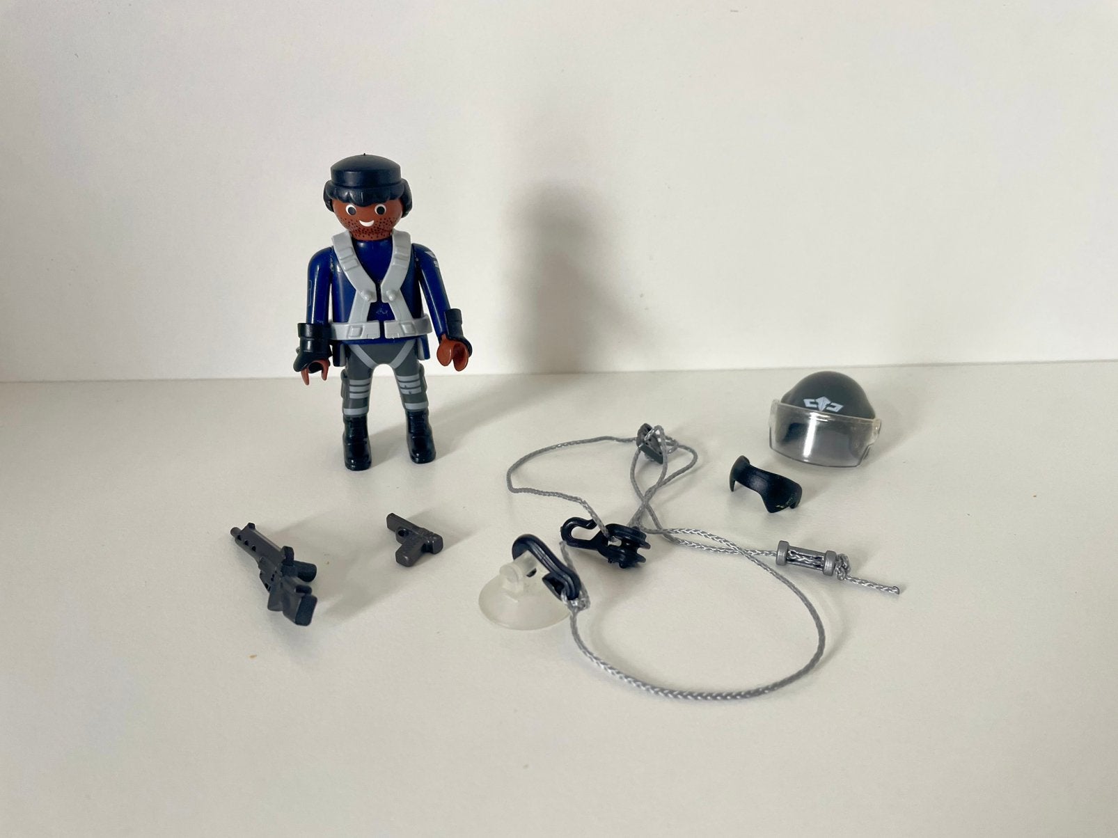 Playmobil Figures serie 14 speciaal agent, Ophalen of Verzenden, Gebruikt