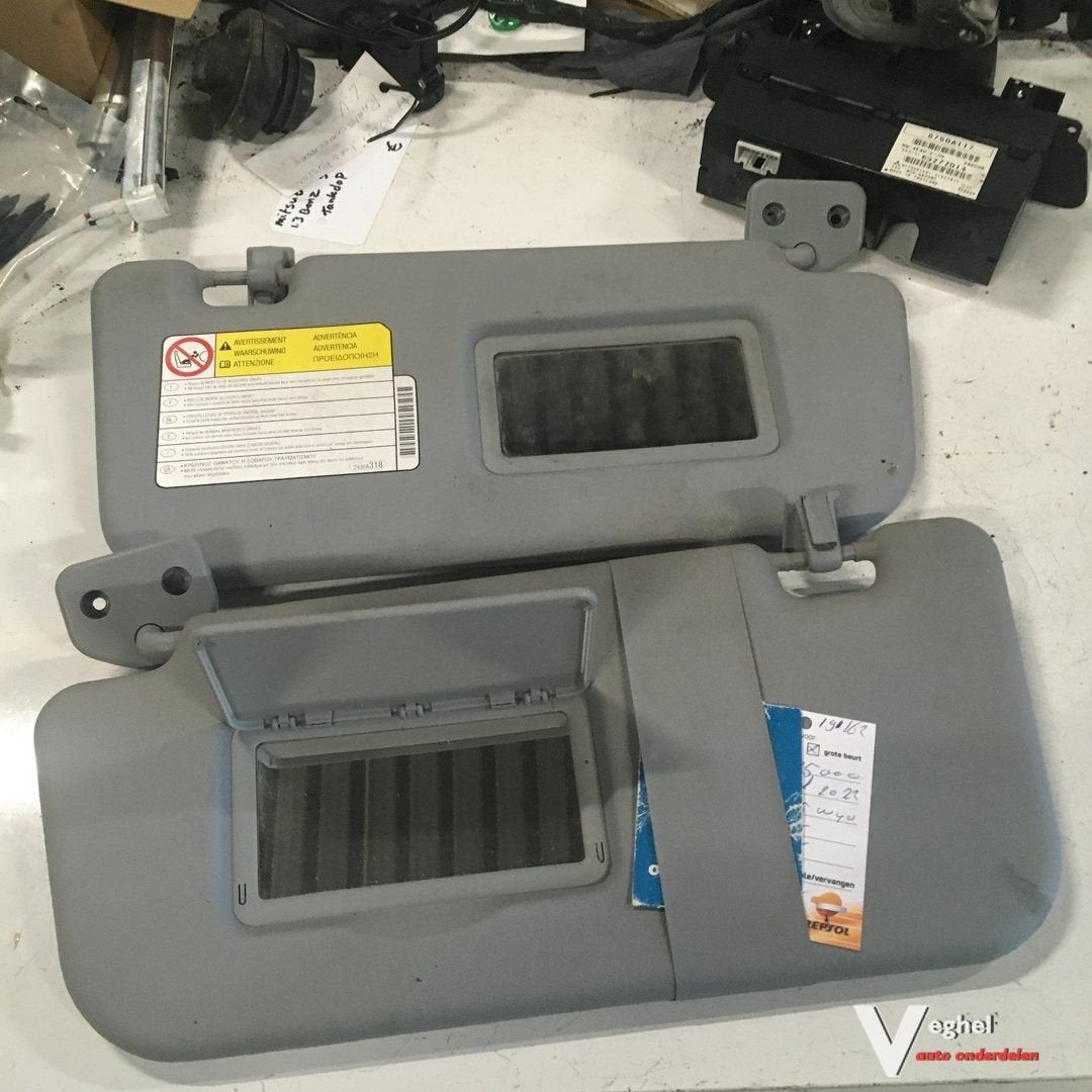 Mitsubishi Colt 1.3 benzine 2007 5 drs Zonneklep set, Auto-onderdelen, Gebruikt, -, -, Ophalen of Verzenden