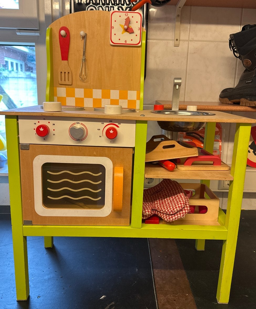 Houten speelkeukentje in prima staat, Ophalen, Gebruikt