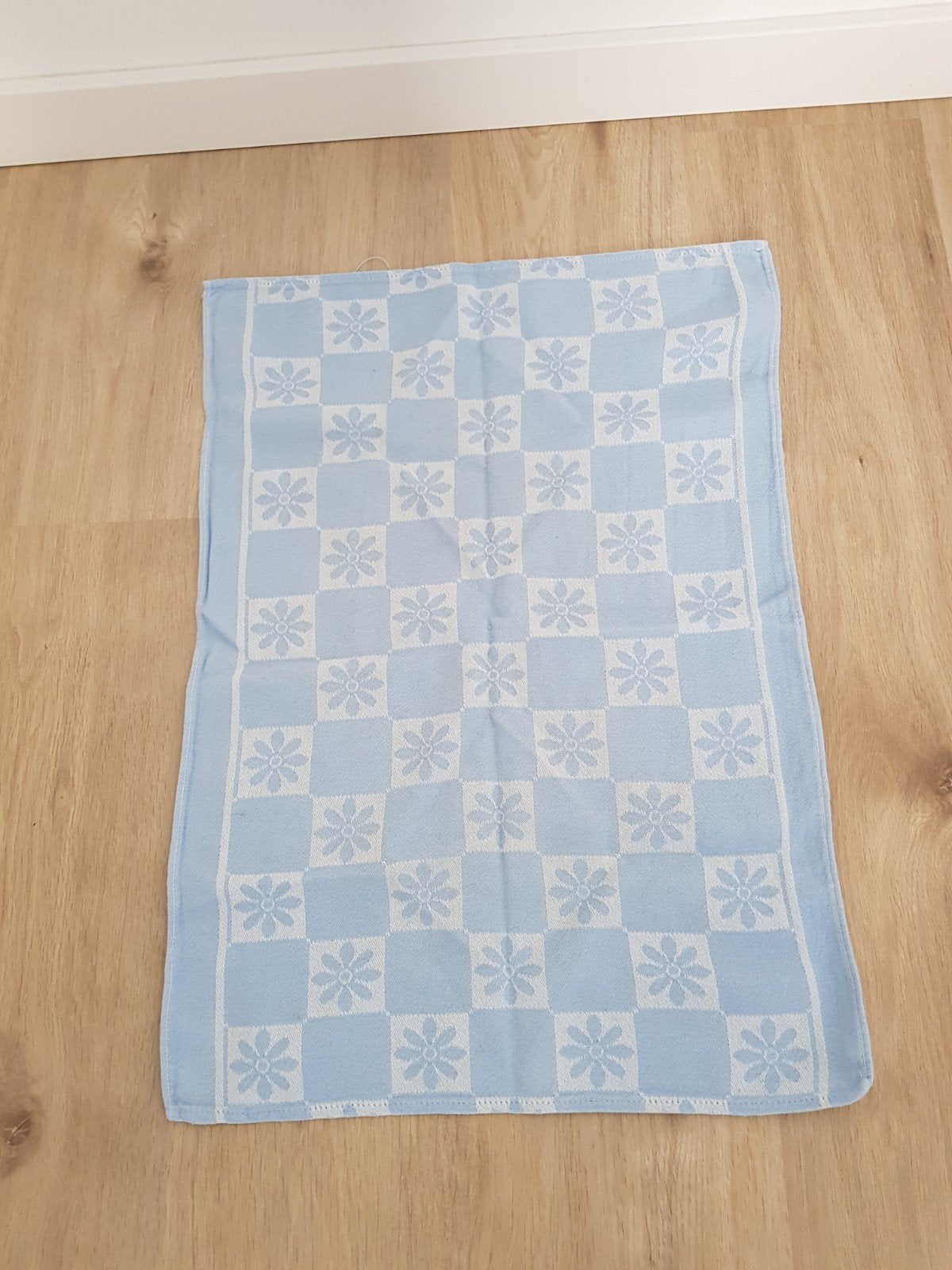 Vantage theedoek, Ophalen of Verzenden, Zo goed als nieuw