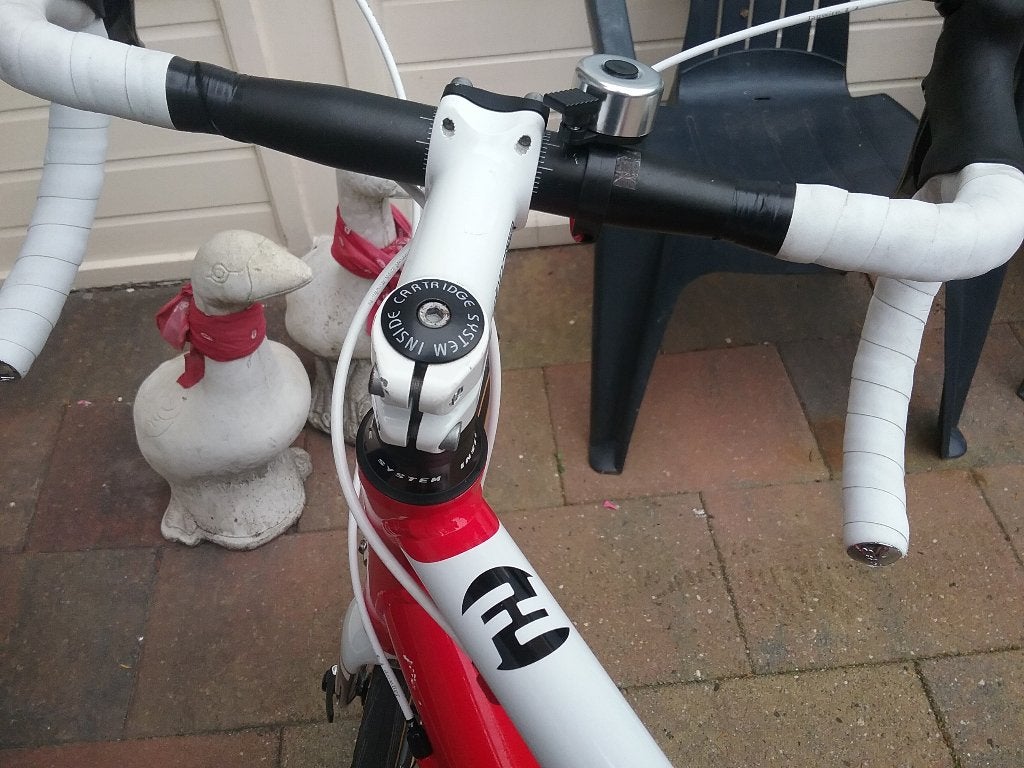 FOCUS VARIADO SHIMANO TRIPLE  NIEUWSTAAT  !! !, 28 inch, Velgrem, Aluminium, Zo goed als nieuw