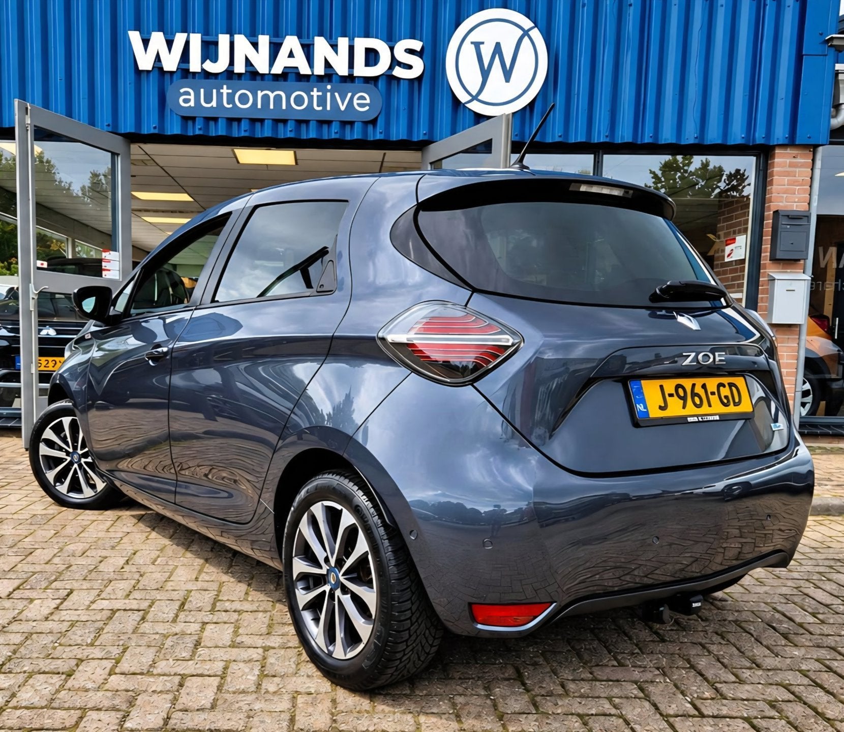 Renault ZOE R135 Intens 52 kWh (ex huur Accu) Stuurvw Camera, Auto's, Dealer onderhouden, 136 pk, Nieuw, 385 km