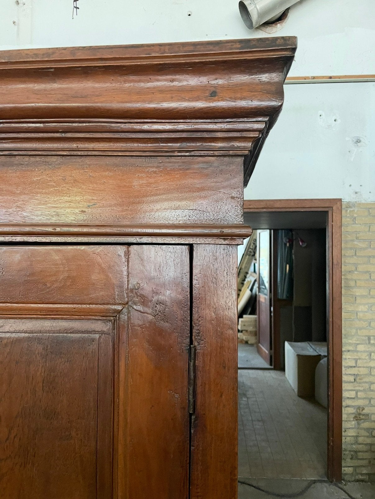 Antieke kast bruin, Ophalen