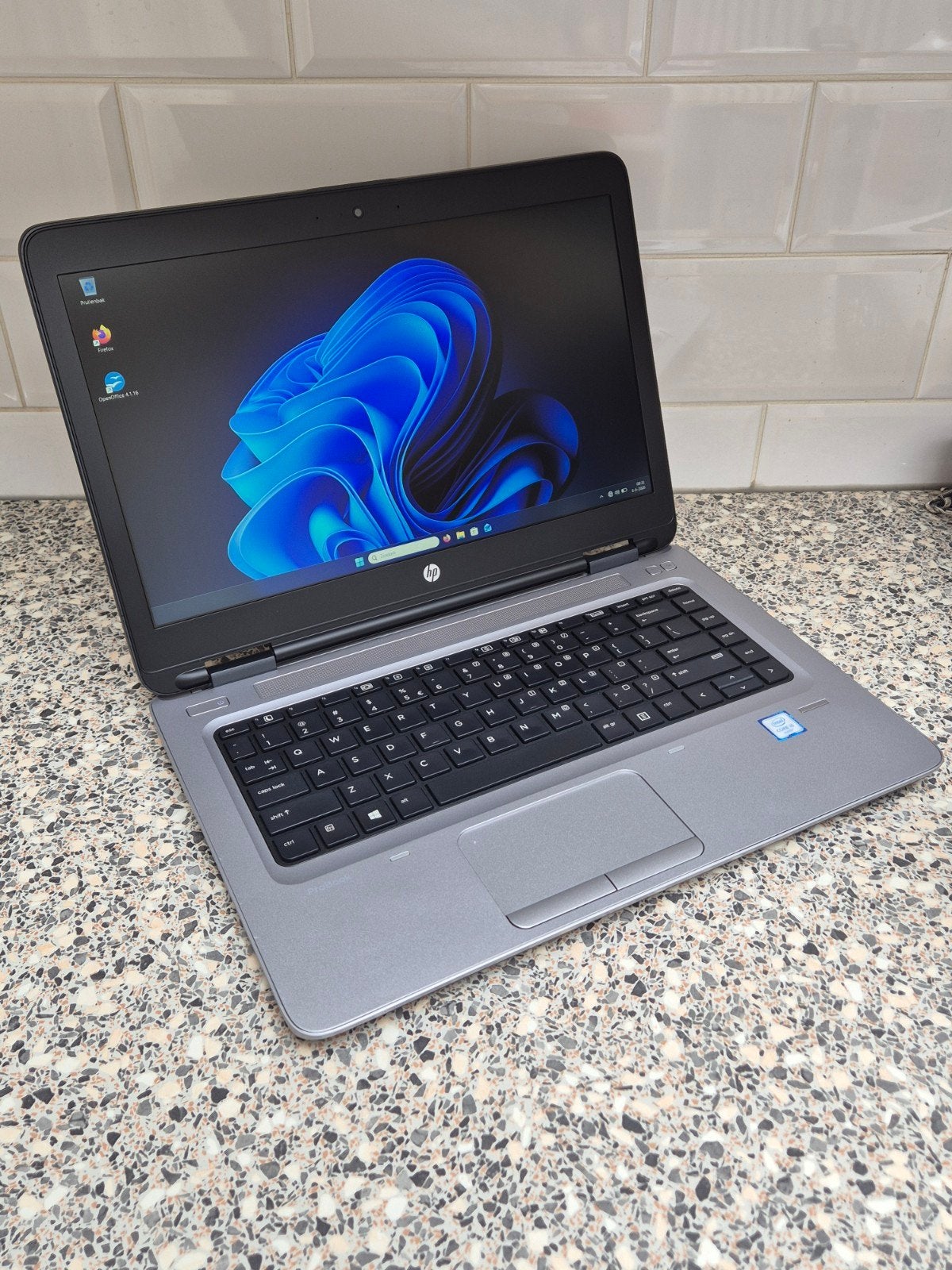 HP ProBook 640 G2 - CPU i5-6200U, RAM 8GB, SSD 256GB & W11, Computers en Software, Windows Laptops, 2 tot 3 Ghz, Qwerty, 8 GB