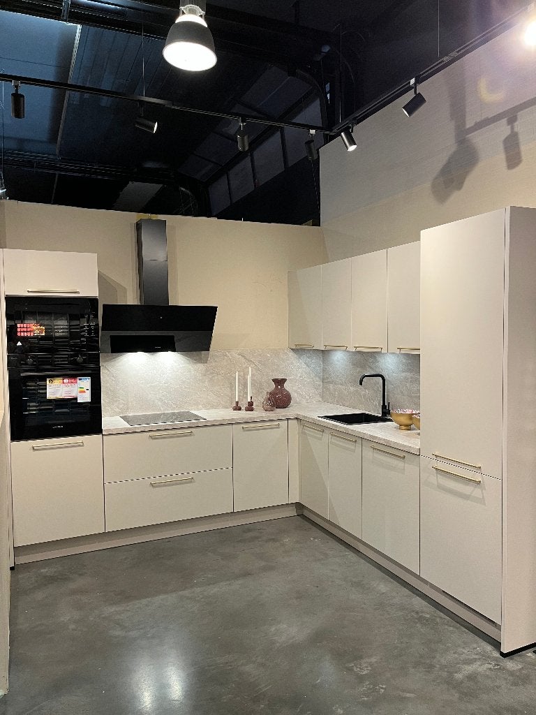Complete Nieuwe keuken met apparatuur – Keuken Helen, Huis en Inrichting, Keuken | Complete keukens, Ophalen of Verzenden, Nieuw