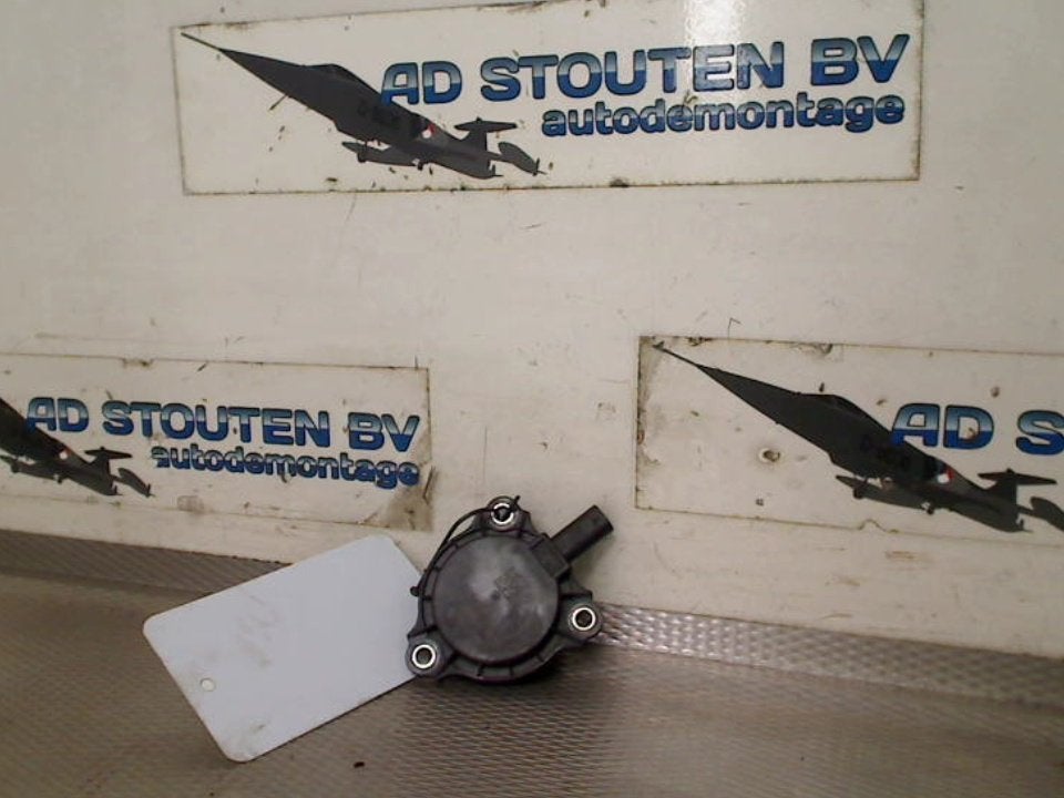 Nokkenas Sensor Mercedes-Benz C (W205) 2015 A2761560709, Gebruikt, Mercedes-Benz AG, Mercedes-Benz, Mercedesstraße 120, Stuttgart 70372, , Duitsland