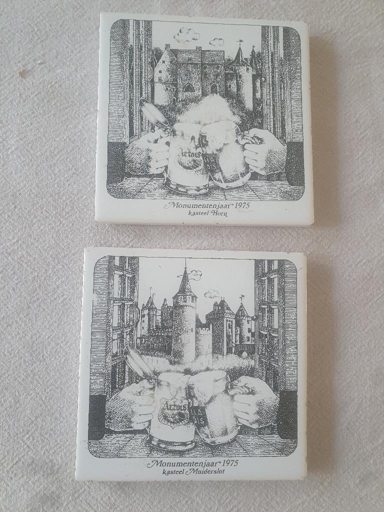 2 tegeltjes Stella Artois 1975   kasteel Muiderslot en Horn, Ophalen