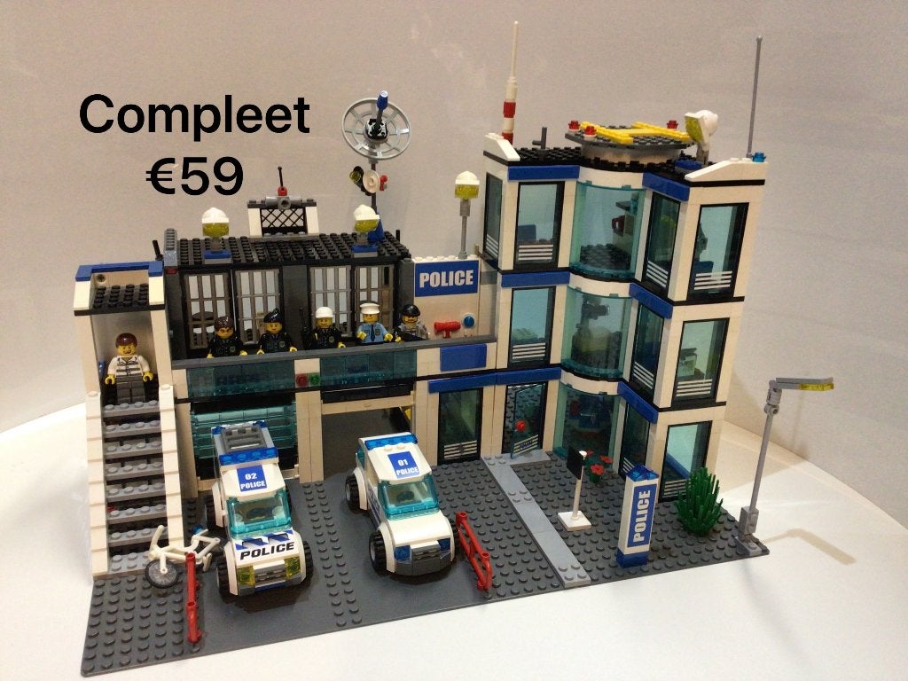 lego city groot politie buro, Ophalen of Verzenden, Compleet