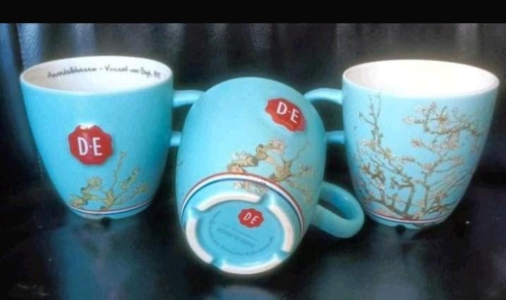 3 cappuccino koppen Vincent van Gogh voor Douwe Egberts, Ophalen of Verzenden