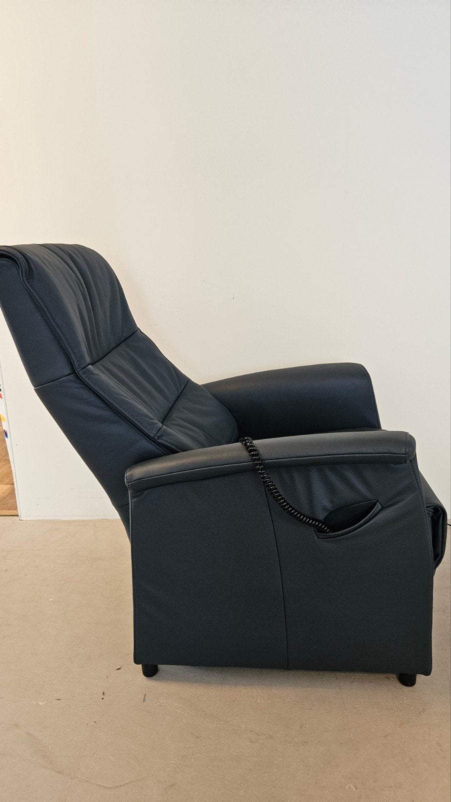 sta op fauteuil/stoel met accu bij Zitgemak in joure, Ophalen of Verzenden, Zo goed als nieuw, 75 tot 100 cm, 50 tot 75 cm