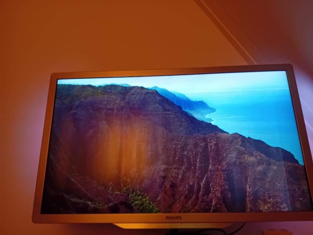 Philips 3d TV 42PH7996/12 (defect), Audio, Tv en Foto, Televisies, Niet werkend, LED, 100 cm of meer, Full HD (1080p), Philips
