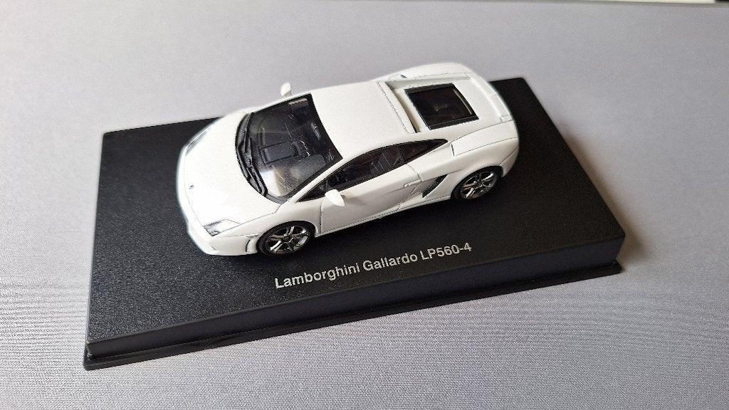 1:43 Lamborghini Gallardo LP560-4 van AutoArt, Ophalen of Verzenden, Gebruikt, Auto, Overige merken