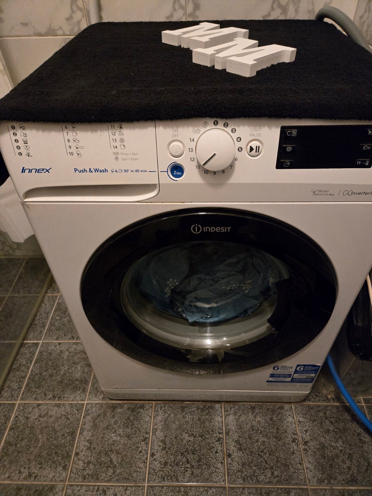 Zeer goed werkende Indesit overbodige Wasmachine € 95,-, Witgoed en Apparatuur, Ophalen, 1200 tot 1600 toeren, 85 tot 90 cm