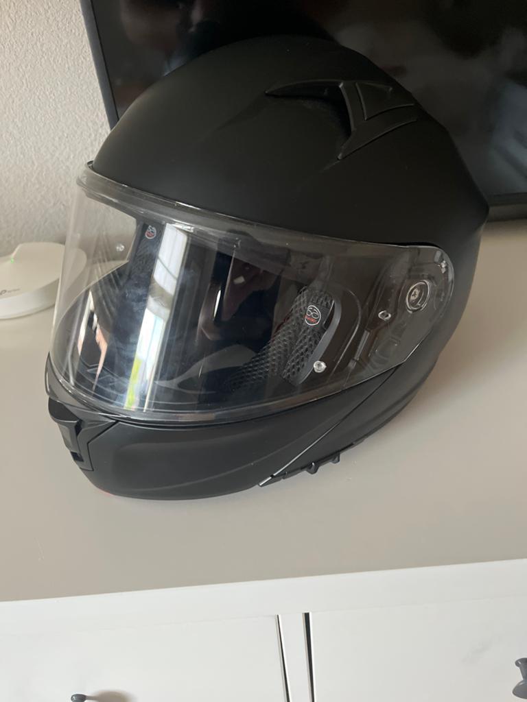 Mooie matzwarte motor/scooter helm - Nooit gedragen, Overige merken, Ophalen of Verzenden, Nieuw zonder kaartje, Integraalhelm
