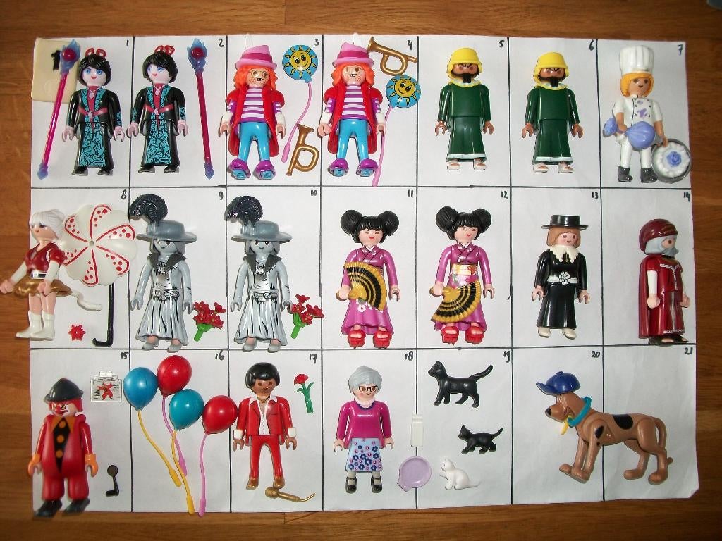Figures serie 22 en 24 / poppetjes / figuren / clown /ridder, Ophalen of Verzenden, Nieuw, Complete set