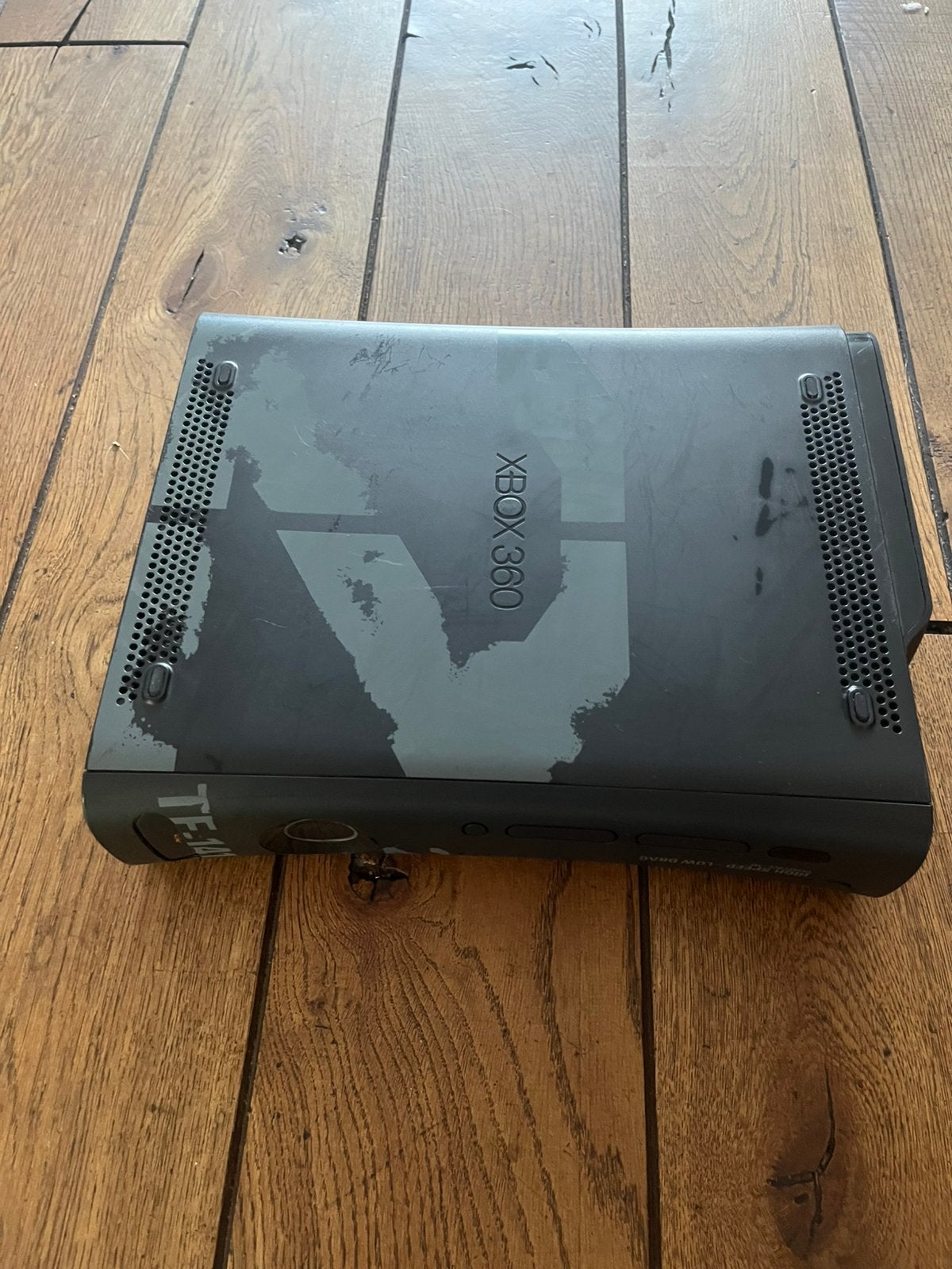 Xbox 360 Call of Duty: Modern Warfare 2 Limited Edition, Spelcomputers en Games, Ophalen of Verzenden, Gebruikt, 250 GB, Zonder controller